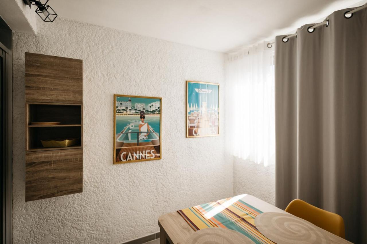 Cosy T1, A 10 Minutes A Pieds Des Plages Fréjus Екстериор снимка
